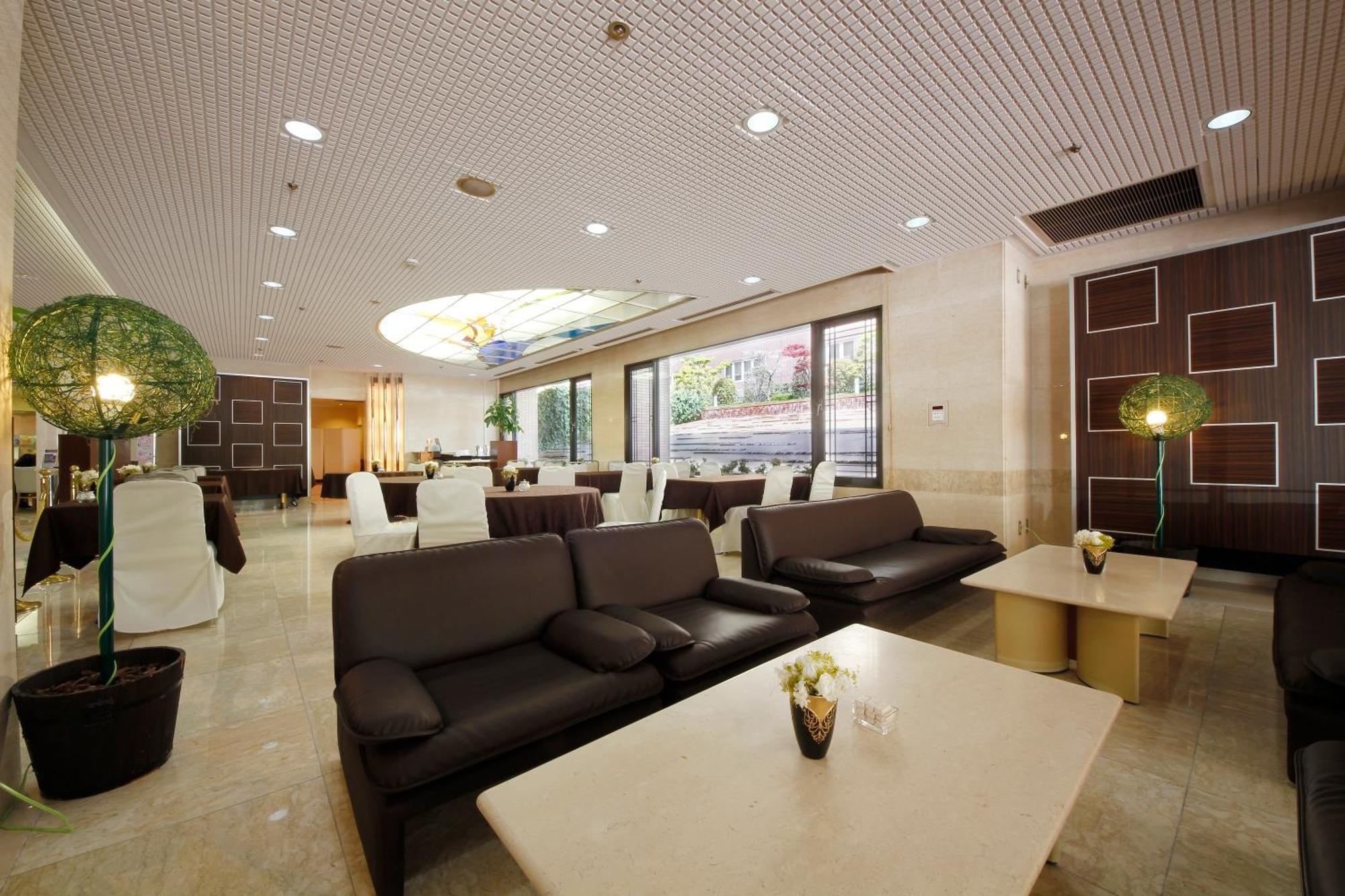 Hotel Hiroshima Garden Palace Kültér fotó