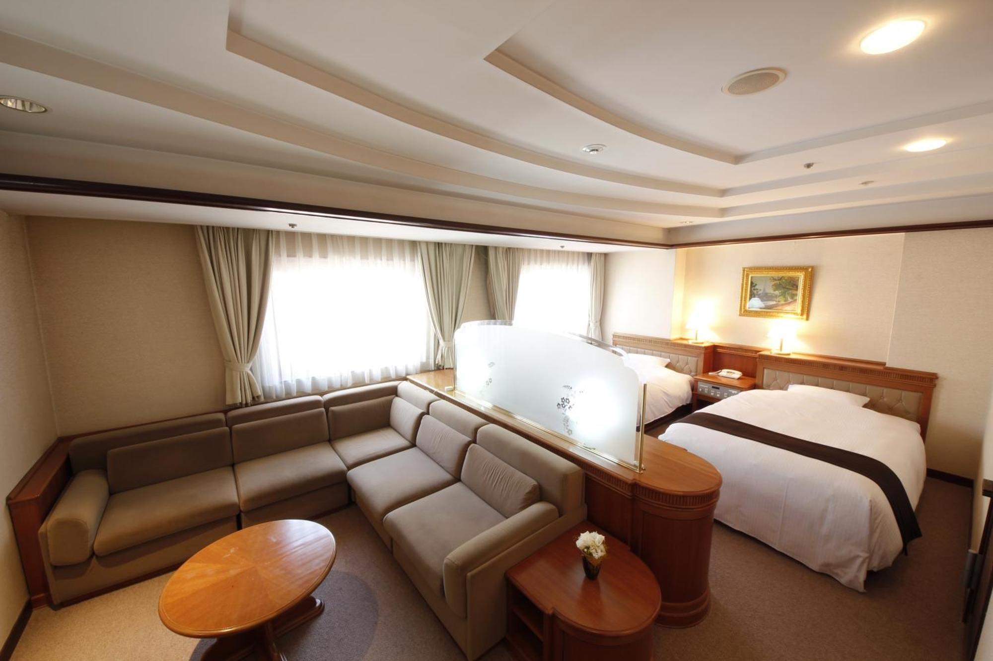 Hotel Hiroshima Garden Palace Kültér fotó